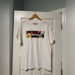 Diamond Supply co tee